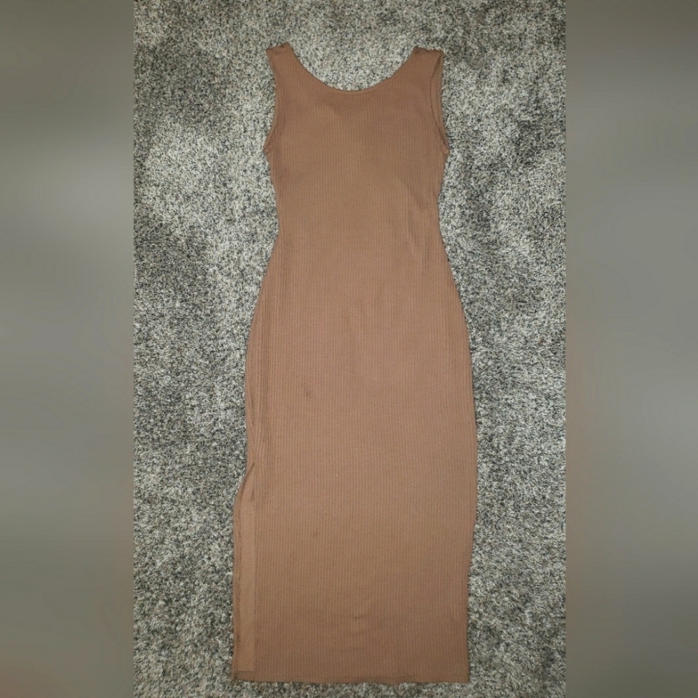 Antistar| Bodycon Ribbed Midi Dress with Scoop Neck and Back Cut Out